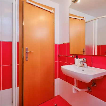 Awesome In With Wifi Apartament Cres