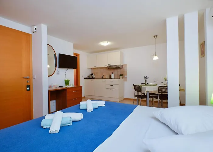 Appartement Awesome In With Wifi